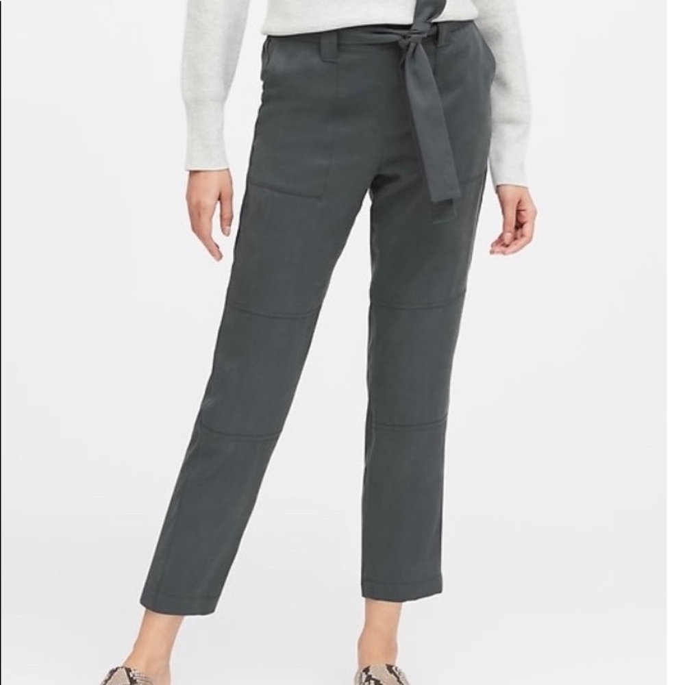 Tencil Jogger Pant (L)